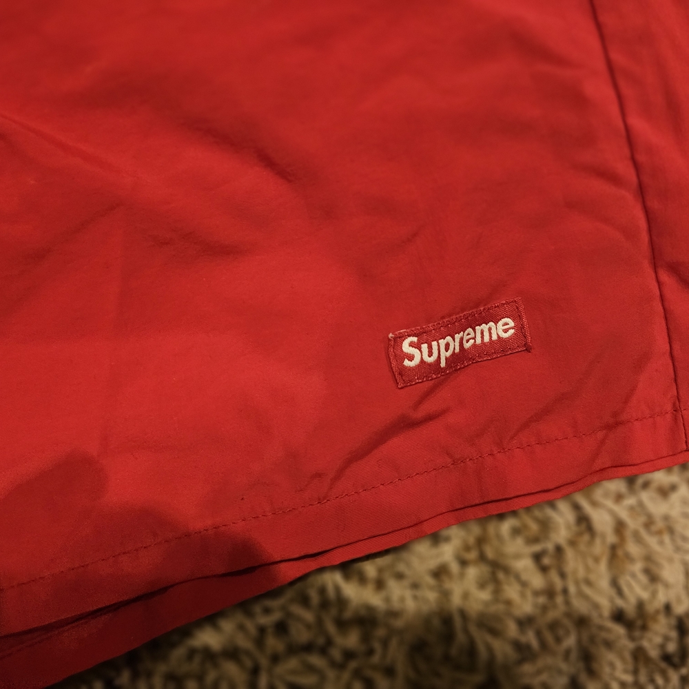 Men Supreme Red/Green/White Swim Trunks Large Gucci - Picture 2 of 5